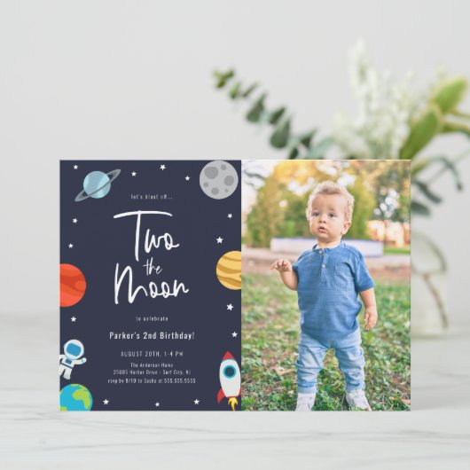 月の2歳お誕生日パーティーの写真 招待状 (スタンド正面)