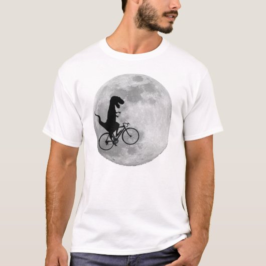 月のTシャツが付いている空のバイクの恐竜 Tシャツ (正面)