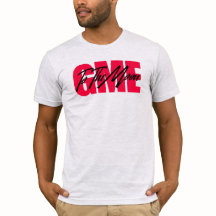 月のTシャツに合わせる