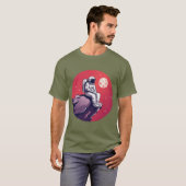 月のTシャツの孤独な宇宙飛行士 Tシャツ (正面フル)