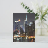 月はニューヨークの中心部を昇る。 ポストカード (スタンド正面)