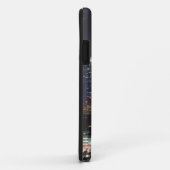 月はミッドタウンニューヨークに上がります。 Case-Mate iPhoneケース (裏面/右)