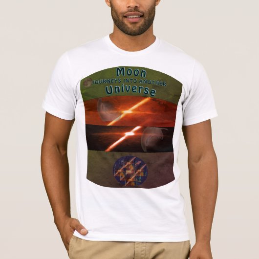 月は別の宇宙へ旅立つ Tシャツ (正面)