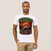 月は別の宇宙へ旅立つ Tシャツ (正面フル)