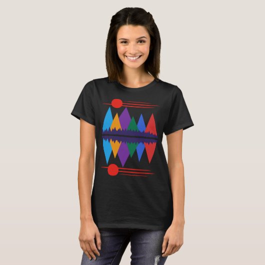 月は山の上 #7 Tシャツ (正面フル)