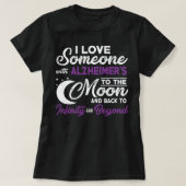 月までアルツハイマー病を患っている人を愛している Tシャツ (デザイン正面)