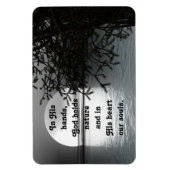 月を反射して彼の手に マグネット (縦)