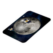 月を周回するツイングリル宇宙船。 マグネット (左側)