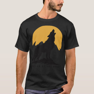 月を眺める狼 Tシャツ