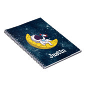 月上の宇宙飛行士とロケットのカスタムデザイン ノートブック (右側)