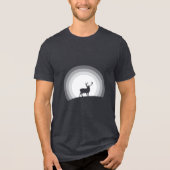 月光に浮かぶ雄大なシルエットの鹿 トライブレンドＴシャツ (正面)