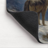 月光に照らされた山頂の孤狼 マウスパッド (コーナー)