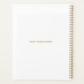 月単位および週単位のピンク色のプラン プランナー手帳 (裏面)