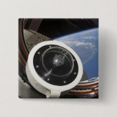 月岩 缶バッジ (正面)