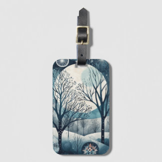月明かりに照らされた北欧の森の冬の夜 ラゲッジタグ