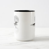 月明かりのコーヒーマグの中でルーンが泳ぐ ツートーンマグカップ (中央)