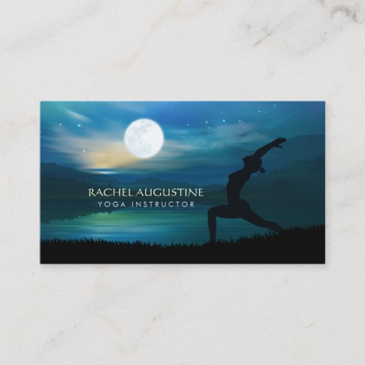 月明かりのヨガ瞑想三日月の敬礼 名刺 (正面)