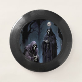 月明かりの下で寒気が淡い色のする Wham-Oフリスビー