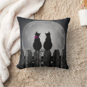 月明かりの中で猫を愛する クッション (ブランケット)