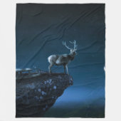 月明かりの中の鹿 フリースブランケット (正面)