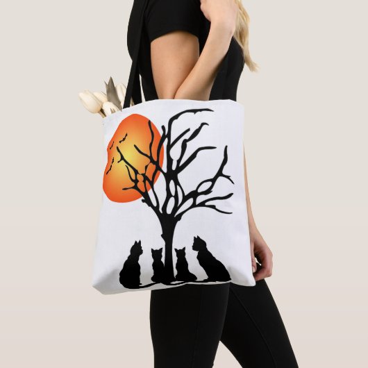 月明かりの中の黒猫 トートバッグ (クローズアップ)