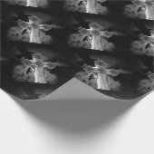 月明かりの墓場ゴシッククロスとカラス ラッピングペーパー (角)