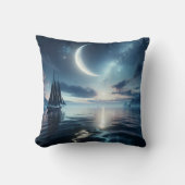 月明かりの水で帆船が航行する クッション (正面)