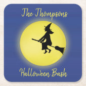 月明かりの飛んでいる中のハロウィーンの魔女のシルエット スクエアペーパーコースター (正面)
