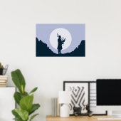 月明遊かりの下で人のバグパイプ ポスター (ホームオフィス)