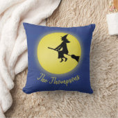 月明飛んでいるかりの中の魔女のシルエット クッション (ブランケット)