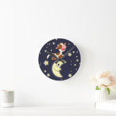 月時計を飛び越えるかわいい漫画の牛 ラウンド壁時計 (ホーム)