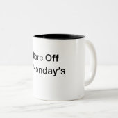 月曜日の皮肉なコーヒーマグを飲み干す ツートーンマグカップ (正面右)