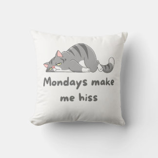月曜日は私を枕にする クッション