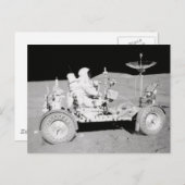 月着陸機を月に運転する宇宙飛行士 ポストカード (正面/裏面)