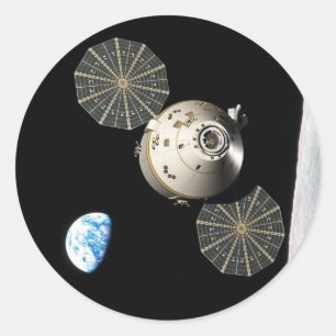 月軌道のNASAオリオン ラウンドシール