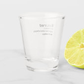 月退職した曜日に幸せな人おもしろい ショットグラス (裏面)