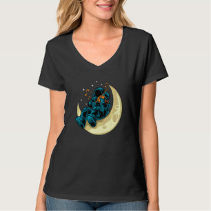 月面でヴァイオリンを演奏する宇宙飛行士とソ連の宇宙飛行士S Tシャツ