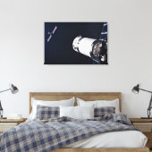 月面の門に近づくドラゴンxl宇宙船。 キャンバスプリント (インサイチュ (寝室))