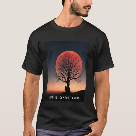月食のインスピレーションの引用T Tシャツ (正面)