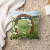 有刺鉄柵の錆びた馬蹄形 クッション (ブランケット)