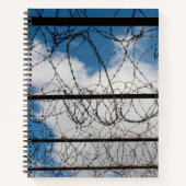 有刺鉄線フェンス ノートブック (正面)