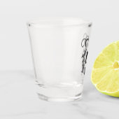 有刺鉄線包まれたモノグラムの馬蹄形 ショットグラス (左)