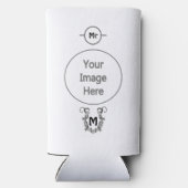 有刺鉄線包まれたモノグラムの馬蹄形 スリム缶クーラー (裏面)