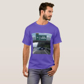 有名なスワービングカーのミーム 友達 家族 Tシャツ (正面フル)