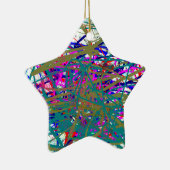 有名なデジタルアーティストの最初のスカウル;)キッズアート セラミックオーナメント (右)