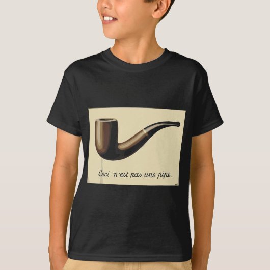 有名なマグリットの画絵画像の裏切り Tシャツ (正面)