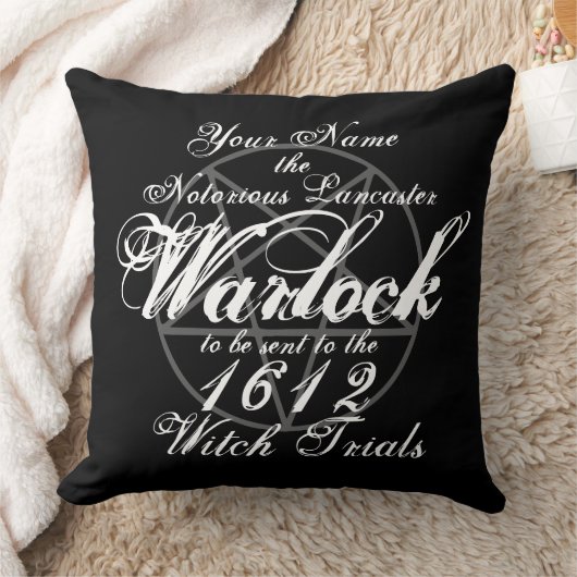 有名なワーロック魔女裁判のゴシック様式であなたの名前 クッション (ブランケット)