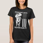 有罪の証明されたトランプMugshot 2024アメリカ国旗Teまで Tシャツ (正面)