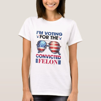 有罪判決を受けたフェロン・トランプ大統領の投票 Tシャツ