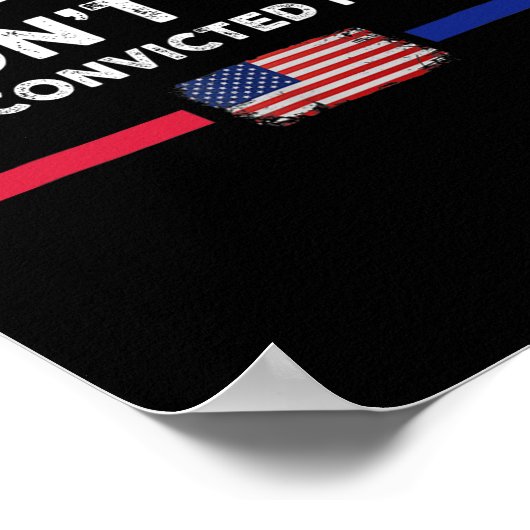 有罪判決を受けた重罪人のアンチトランプに投票しない ポスター (角)